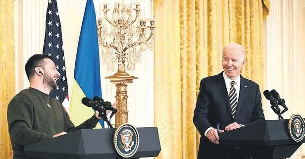 Ukrayna lideri eski komedyen Zelenskiy, ABD’de adeta şov yaptı!