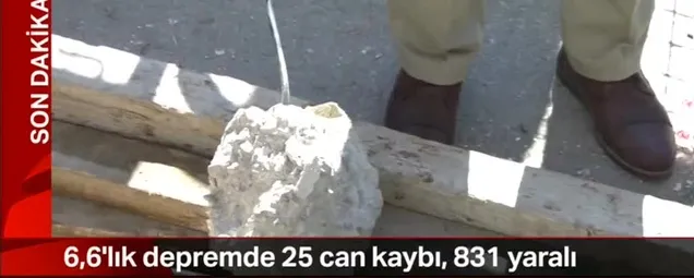 İzmirdeki depremde yerle bir olan Rıza Bey Apartmanındaki malzemenin kalitesizliği gözler önüne serildi
