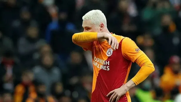 nelsson-yerine-cin-seddi-geliyor-stoperin-messisi-galatasarayda-sampiyonlar-ligi-finali-gorecek-kadro-1691520744782.jpeg Stoperin Messi'si Galatasaray'da! Nelsson yerine Çin Seddi geliyor! Şampiyonlar Ligi finali görecek kadro-5