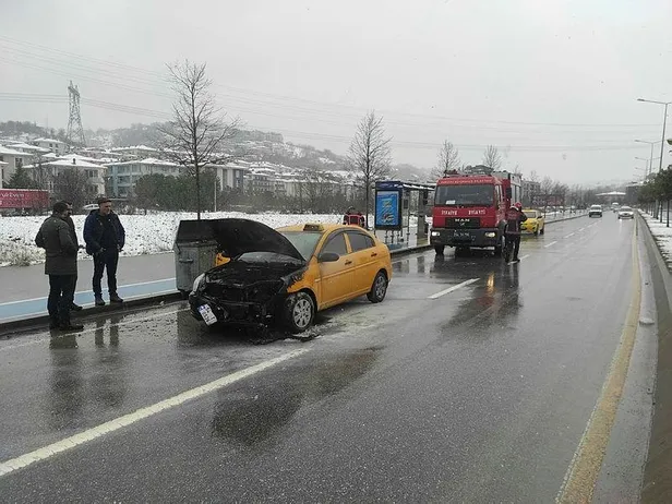 Sakarya'da yürek burkan olay: Ekmek teknesi alevlere teslim olunca çaresizce söndürmeye kalktı-4