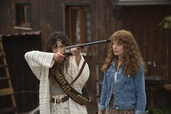 vermem-seni-ellere-3-bolum-2-fragmani-yayinlandi-ne-yaparsin-asik-mi-olursun-1687948085270.jpg Vermem Seni Ellere 3. bölüm 2. fragmanı yayınlandı: "Ne yaparsın, aşık mı olursun?"-5