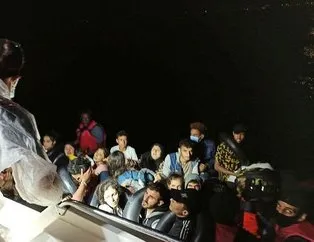 Türk kara sularına itilen 43 sığınmacı kurtarıldı