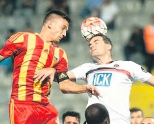 Gençler’den Kayseri’ye 2 kurşun!