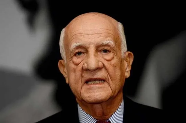 İnan Kıraç'tan sır seyahat! Firari Levent Göktaş detayı sonrası rotayı İtalya'ya kırdı! Yunan adalarından alacağı "önemli" misafir kim?