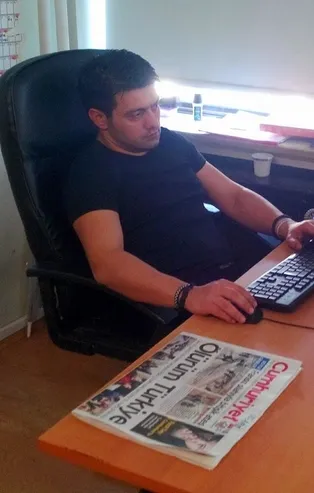 Cumhuriyet’i kendi çalışanı Serdar Eroğlu dolandırdı