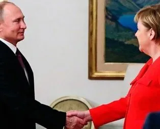 Kritik gelişme! Merkel Putin’i ikna etti