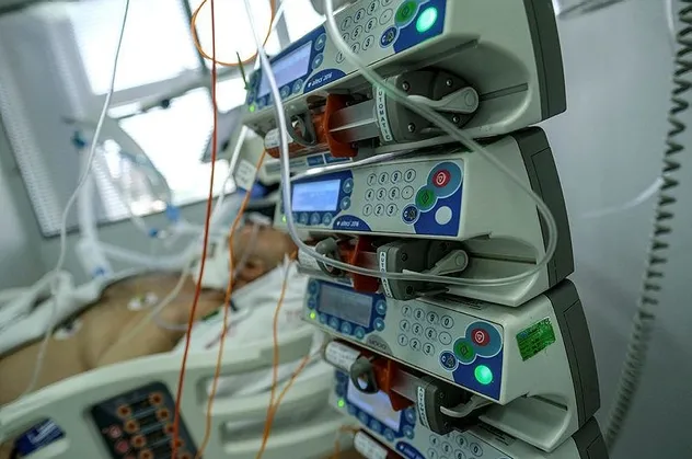 Kovid’e yapay zekâlı analiz! İstanbul'un en büyük Kovid-19 laboratuvarı: Günde 8 bin test yapılıyor