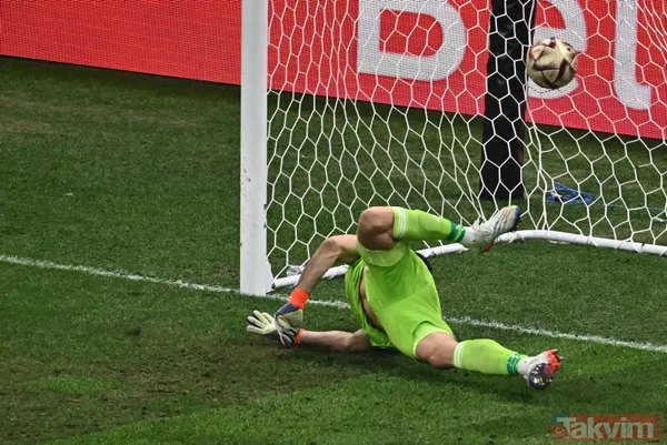 Emiliano Martinez’den müthiş akıl oyunları! Arjantin- Fransa maçında öyle şeyler yaptı ki çok şaşıracaksınız - 22