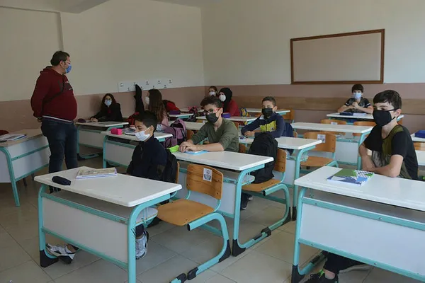 yariyil-tatili-one-mi-alinacak-2021-somestr-ne-zaman-baslayacak-15-tatil-ne-zaman-1607944107601.jpg Yarıyıl tatili öne mi alınacak? 2021 sömestr ne zaman başlayacak? 15 tatil ne zaman?-4