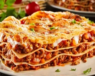 Lazanya nasıl yapılır? Evde pratik ve lezzetli kıymalı lazanya tarifi! Püf noktası…