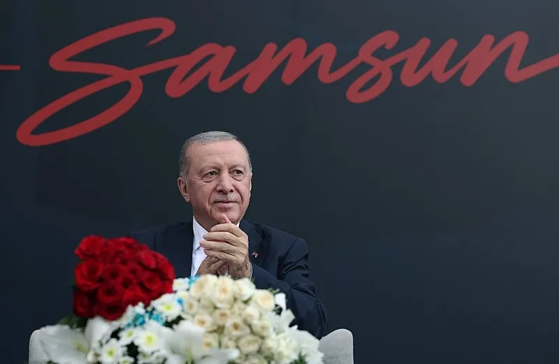 samsunda-genclik-bulusmasi-engelli-vatandasin-sozleri-baskan-erdogani-duygulandirdi-gorup-de-inmesem-allaha-bu-1789418261371.jpeg Samsun'da Gençlik Buluşması! Engelli vatandaşın sözleri Başkan Erdoğan'ı duygulandırdı: Otobüsten aşağı inmemiş olsam Allah'a bunun hesabını nasıl veririm-12