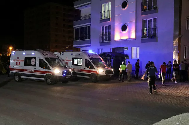 Sivas'ta katliam! Eski sevgilisinin evini bastı, 4 kişiyi öldürdü