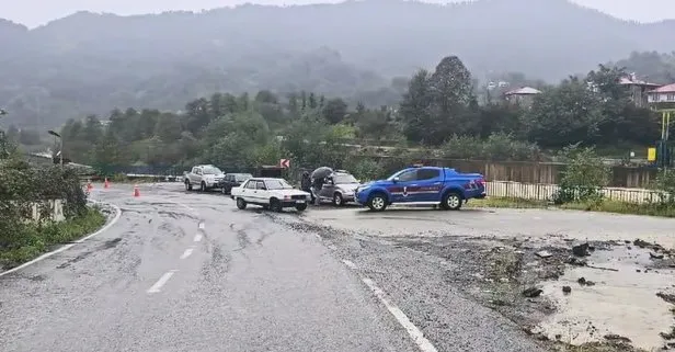 Artvin’de heyelan riski nedeniyle 8 ev tahliye edildi!