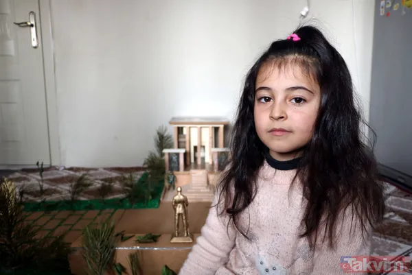 Kızı için kardan Anıtkabir yapan Mehmet Şerif Karahan bu kez ahşap kullanarak Anıtkabir yaptı - 6