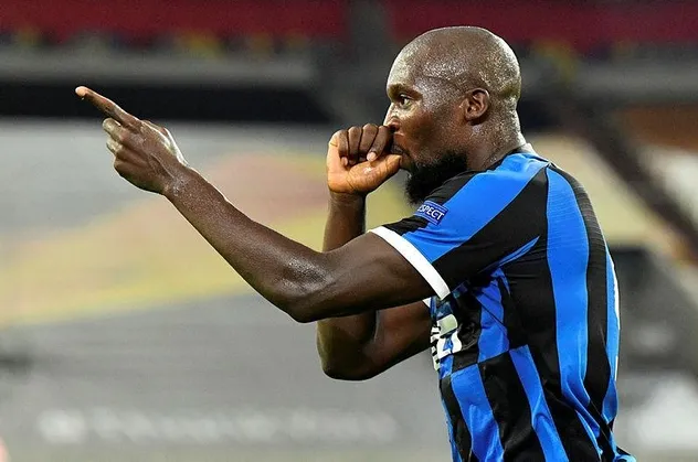 Inter'in Belçikalı yıldızı Romelu Lukaku tarihe geçti!