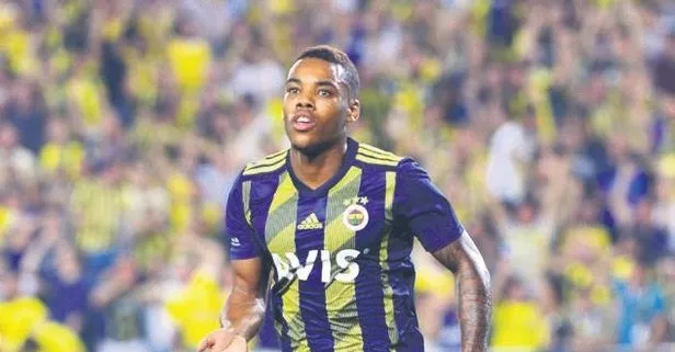 Fenerbahçeli Garry Rodrigues: 1 yıl daha buradayım!