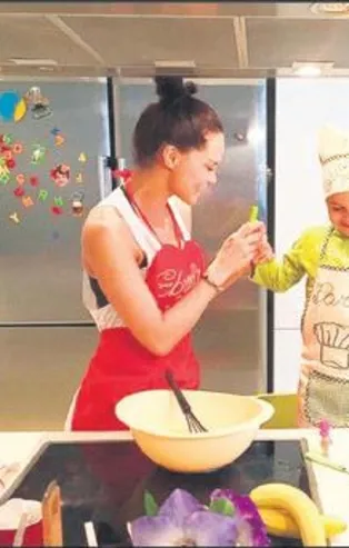 Evlat acısı çeken Ebru Şallı 'Ponçiğim' diye sevdiği Pars'ın oyuncaklarını paylaştı