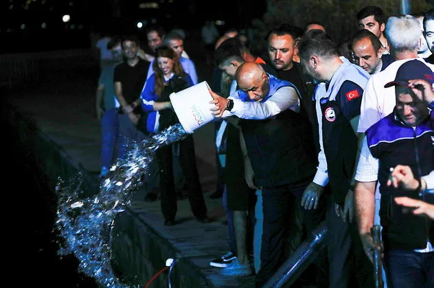 Av sezonu resmen başladı! Balıkçılar "Vira Bismillah" dedi! Başkan Erdoğan'dan av sezonu öncesi balıkçılara mesaj