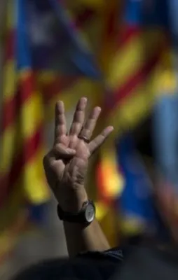 Katalanlardan Rabia benzeri hareket