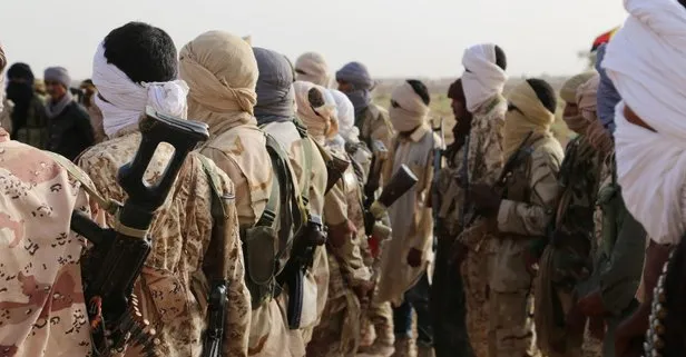 Mali’de sular durulmuyor! Tuareg isyancılarından orduya savaş ilanı