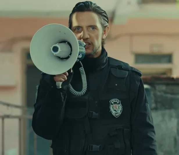 Akıncı’nın Cüneyt komiseri Yılmaz Bayraktar: Almanya’da "150 dakikayı 6 günde çekiyoruz" dediğimde inanmıyorlar-2