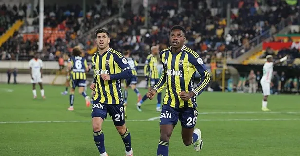 Fenerbahçe'de kart alarmı!