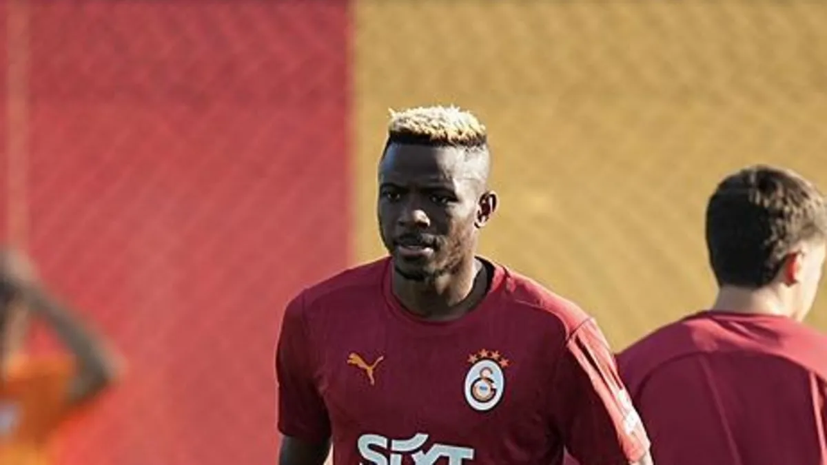 Victor Osimhen ilk kez idmanda