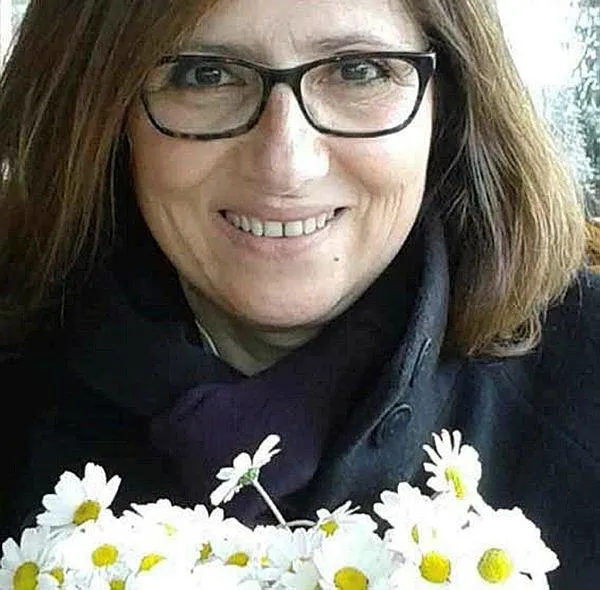 kadikoyde-torununu-kurtaran-kadin-tramvayin-altinda-kaldi-o-anlar-ortaya-cikti-1707566576332.jpeg İlgün Çölege