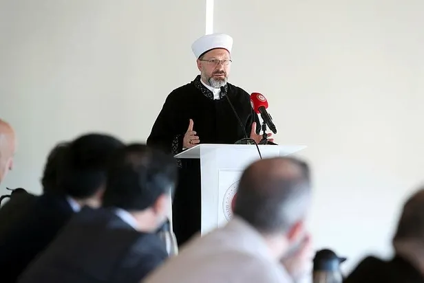 diyanet-isleri-baskani-prof-dr-ali-erbasdan-din-istismari-yapan-illegal-orgutlerle-mucadele-mesaji-1641517718229.jpeg