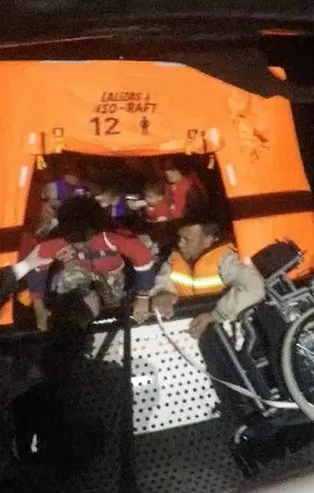 İzmir açıklarında düzensiz göçmen operasyonu