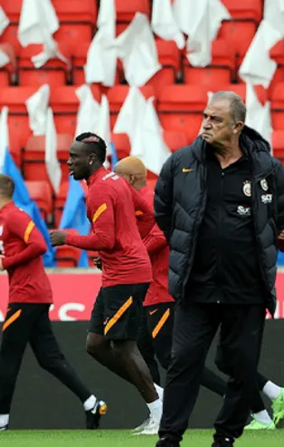 Galatasaray'daki değişim sahaya yansımadı