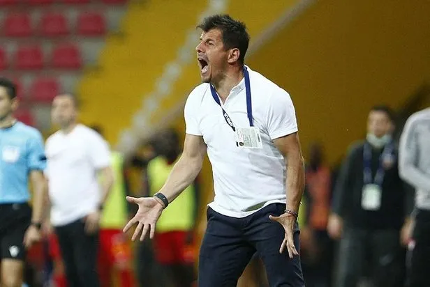 her-devrim-once-kendi-evlatlarini-yer-ali-koc-fenerbahceli-isimleri-tek-tek-gorevden-aldi-1626533867412.jpeg