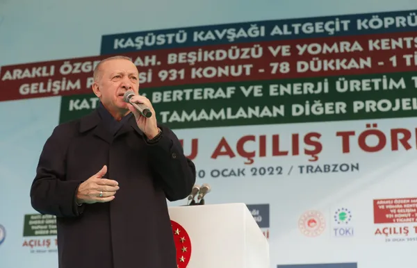 son-dakika-baskan-erdogandan-chp-genel-baskani-kemal-kilicdarogluna-ihale-yaniti-bunun-hayati-yalan-1643548769177.jpg SON DAKİKA! Başkan Erdoğan'dan CHP Genel Başkanı Kemal Kılıçdaroğlu'na ihale yanıtı: Bunun hayatı yalan-7