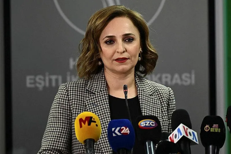 CHP ile DEM'den Esenyurt'ta ortak aday kararı! Ayşegül Doğan'dan İtiraf geldi... Mersin ve Akdeniz de listede!-4