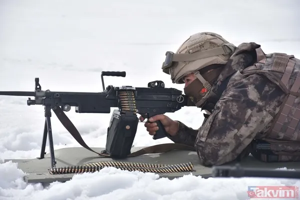 Kars'taki kadın PÖH'ler ve polisler görevlerinin başında! Teröristlerin korkulu rüyası - 19