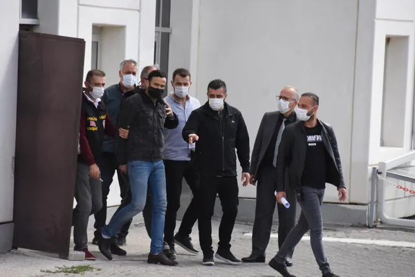 irakli-sally-ali-challab-al-abboodu-oldurdugu-iddiasiyla-tutuklanan-amjed-mohsin-mohammed-etleri-parcalamak-icin-balta-aldim-1632741570694.jpg Iraklı Sally Ali Challab Al-Abbood’u öldürdüğü iddiasıyla tutuklanan Amjed Mohsin Mohammed: Etleri parçalamak için balta aldım-2