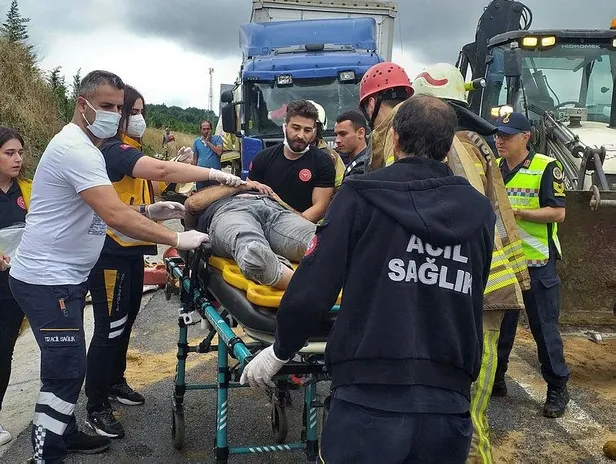 Kuzey Marmara'da korkunç kaza: 2 tır çarpıştı!-4