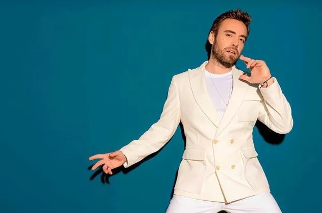 Popçu Murat Dalkılıç'tan Hande Erçel'e sosyal mesaj! Evlilik imasında bulundu
