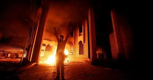 Basra’da göstericiler İran’ın Başkonsolosluğunu ateşe verdi