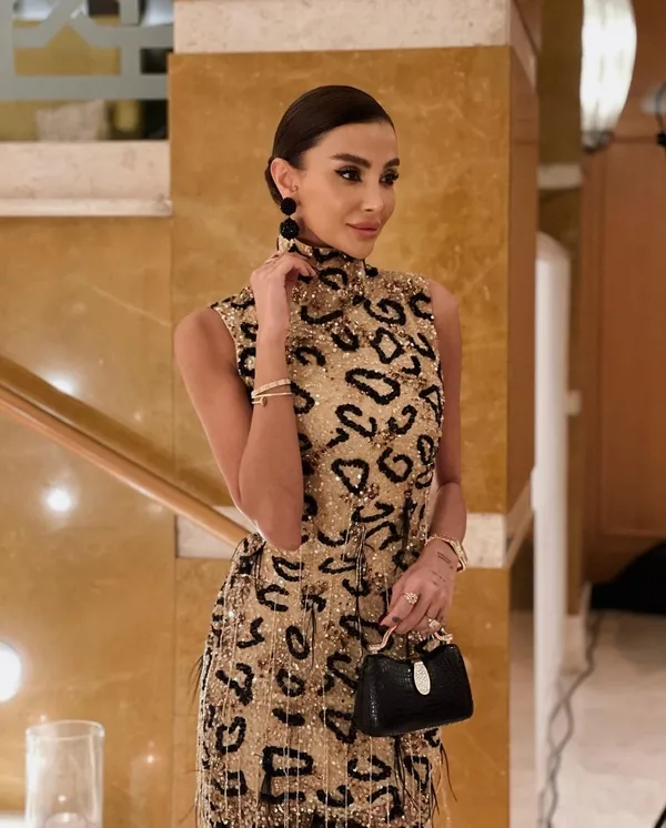 babasinin-aci-haberiyle-sarsilan-ozge-ulusoyun-hakli-isyani-onu-gururlandirmak-zorundayim-1673643743474.jpg Babasının acı haberiyle sarsılan Özge Ulusoy'un haklı isyanı! "Onu gururlandırmak zorundayım"-3