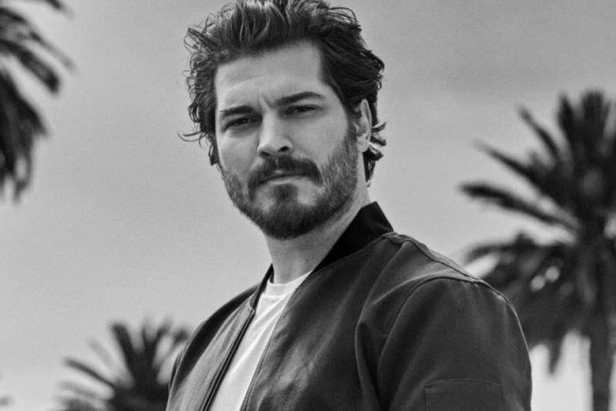ece-sukan-ile-cagatay-ulusoy-askinda-soke-eden-olay-bensu-soral-ve-riza-kocaoglu-1682383431749.jpeg Ece Sükan ile Çağatay Ulusoy aşkında şoke eden olay! Bensu Soral ve Rıza Kocaoğlu...-2
