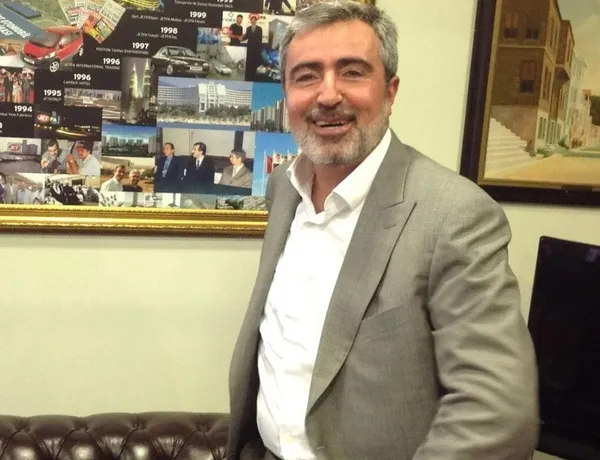 nitelikli-dolandiricilik-sucundan-yargilanan-fadil-akgunduz-yeniden-tutuklandi-1674815957360.jpg 'Nitelikli dolandırıcılık' suçundan yargılanan Fadıl Akgündüz yeniden tutuklandı-5