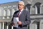 İrlanda Temsilciler Meclisi Üyesi Thomas Gould, Gazzeli çocuklar için gözyaşları döktü! Katil Netayahu’ya nefret kustu: Cehennemde yan