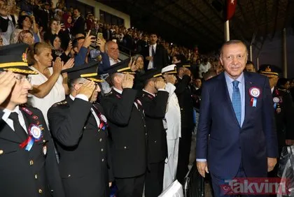 Başkan Erdoğan’ın katıldığı subay ve astsubay mezuniyet töreninden dikkat çeken kare