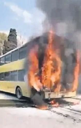 İBB otobüsleri arızada rekora doymuyor!