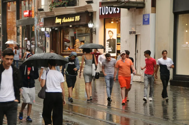Meteoroloji'den son dakika yağmur ve sağanak uyarısı | 12 Mart İstanbul'da hava nasıl olacak? - 9