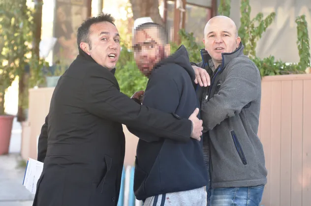 Antalya'da korkunç olay! 4 saatte ikna edildi
