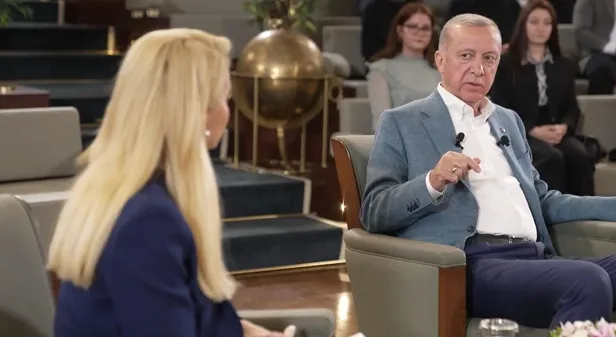 baskan-erdogan-paylasti-gencler-sordu-ben-cevapladim-1683796347836.jpeg Başkan Recep Tayyip Erdoğan 14 Mayıs öncesi gençlerle buluştu-9