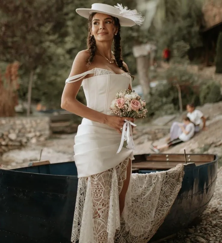 ebru-sahinin-2-gunde-sipsak-2-kilo-verdiren-diyeti-30luk-oyuncu-54-kilo-kalmanin-sirrini-acikladi-2-ayda-bir-1718632738632.jpg 30'luk oyuncu 54 kilo kalmanın sırrını açıkladı! Ebru Şahin'in 2 günde şipşak 2 kilo verdiren diyeti! "2 ayda bir..."-3