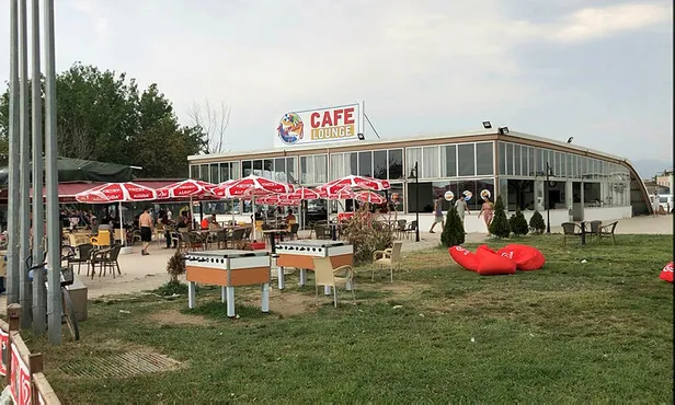 Gazinin acımasızca darp edildiği kafede rezalet diz boyu! Mikrop yuvası çıktı-3